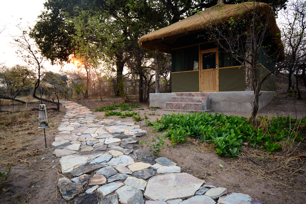 kasonso-busanga-chalet-exterior