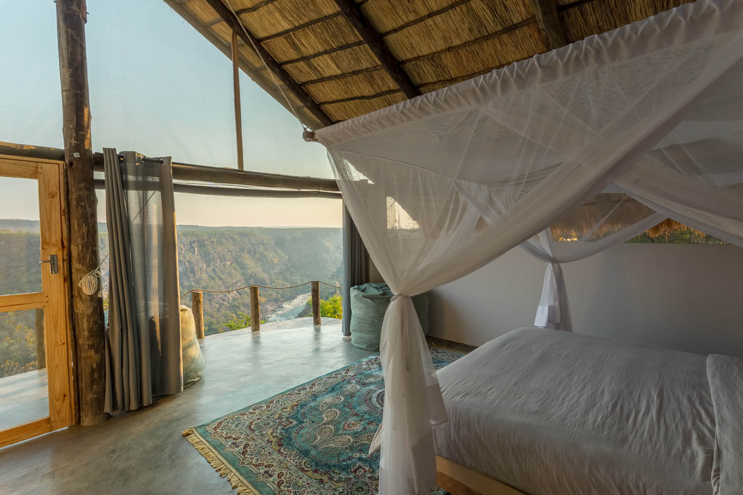 chalet 4 bed and view