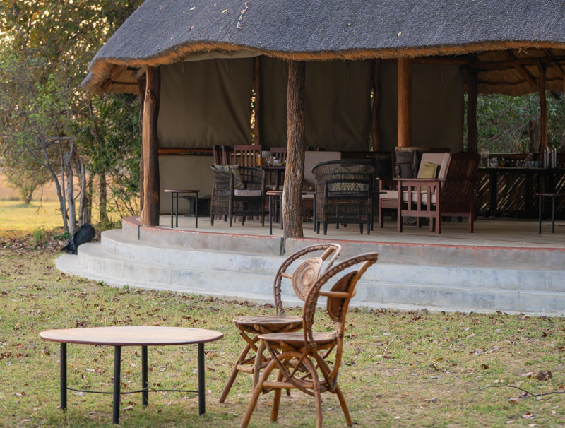 main-area-lake-camp